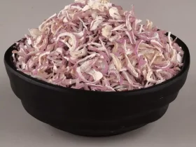 dehydrated-pink-onion-kibbled-flakes-1000x1000